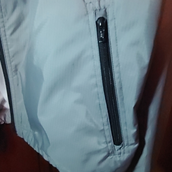 GAP windbreaker - Picture 4 of 7